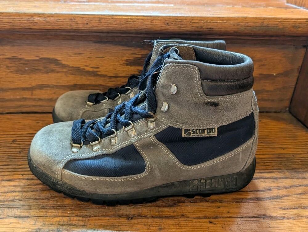Vasque Skywalk GTX vintage hiking boots Men's 6, Women's 7.5 38 Gray Blue